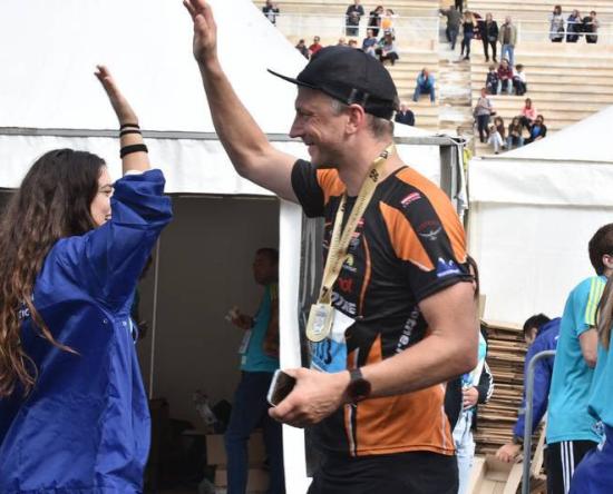 40ος Επετειακός Mαραθώνιος Αθήνας. Ο αυθεντικός'': Γίνε εθελοντής. Γίνε πολύτιμο μέρος της ομάδας μας!